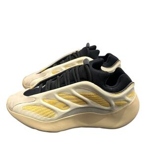 Yeezy 700 V3 sunflower Women's Shoes in Black and Yellow